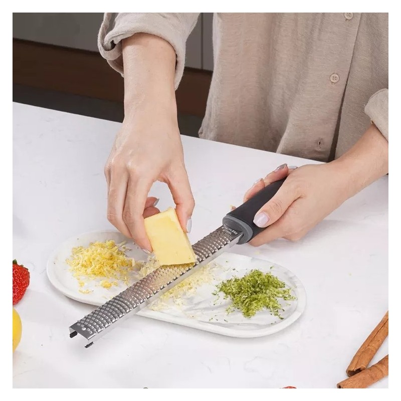 Multi Function Kitchen Cheese Vegetable Grater Stainless Steel Cheese Grater Kitchen Accessories Che图3