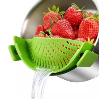 Amazon hot sale Fits all Pots and Bowls Dishwasher Safe Colander Silicone Clip On Strainers With 2 C