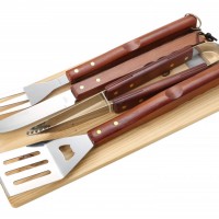 4 Piece Stainless steel Tools Set With Cutting Board