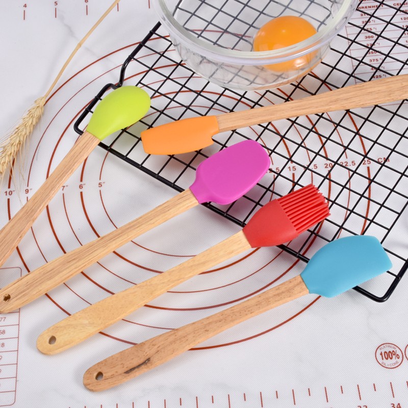 Custom New 5PCS Bamboo Handle Silicone Mini Kitchen Cooking Baking Spatula Set For Kids图3