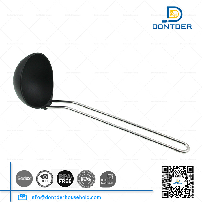 D00237 Nylon Ladle with Wire Handle H28.2