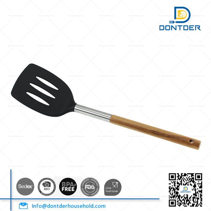 D00004 Nylon Slotted Turner with Beech Wood Handle2