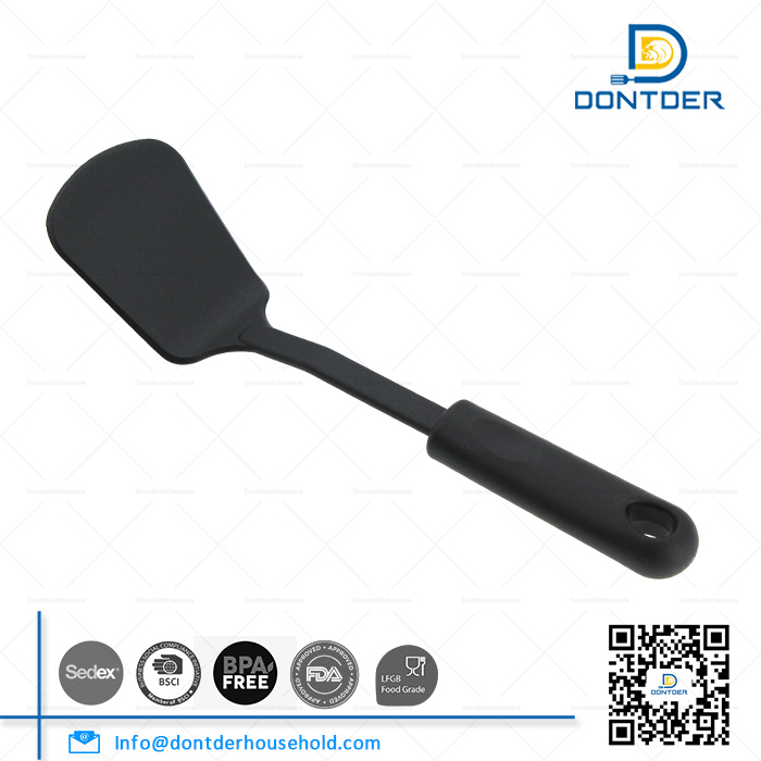 D00120 Nylon Solid Turner with Plastic Handle