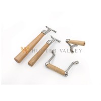 Stainless steel castings with wood and the wooden part can choose oak, ju, acacia wood non stick coo