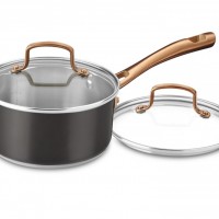 Stainless steel saucepan with lid
