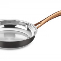 Stainless steel skillet