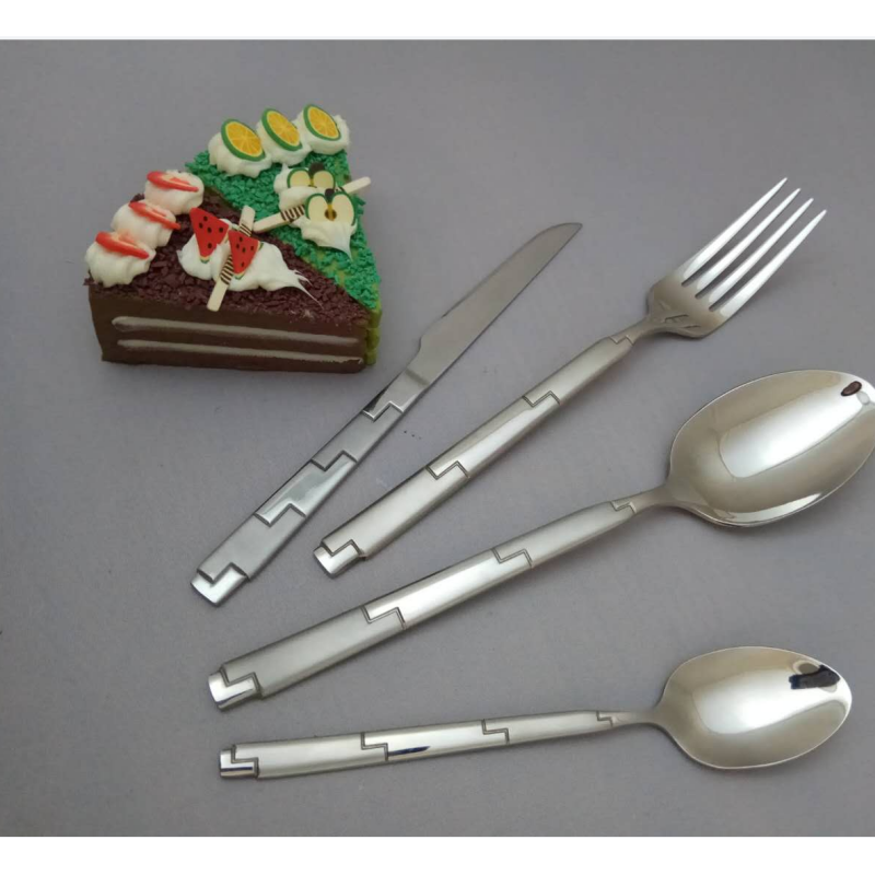Wholesale silver kitchen hotel restaurant flatware cutipol goa flatware custom metal cutlery stainle图5