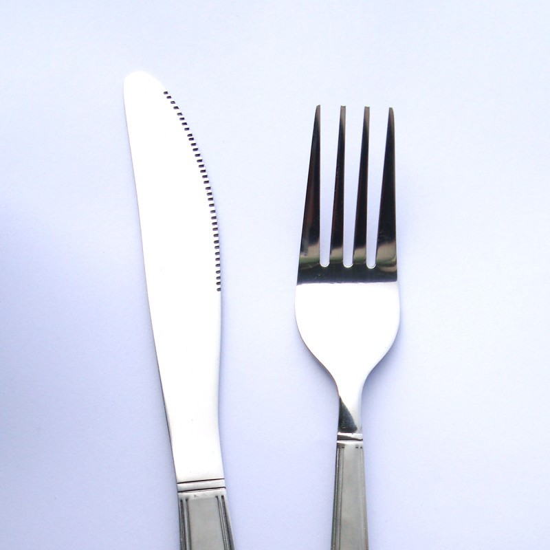 Logo custom cutlery, spanish silver cutlery, cutlery set stainless steel packed with knife fork and 图3
