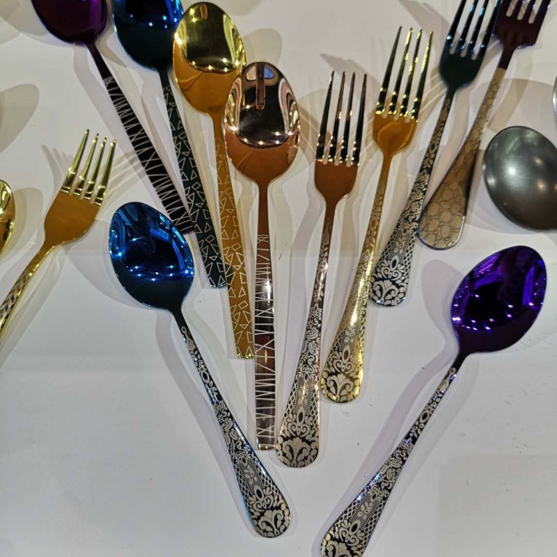 Amazon Best Sell cutlery set stainless steel hanging flatware 24 pcs golden cutlery set With Stand g图2