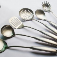 OEM/wholesale hot sale 7pcs kitchen utensils set stainless steel accessories kitchenware cooking too