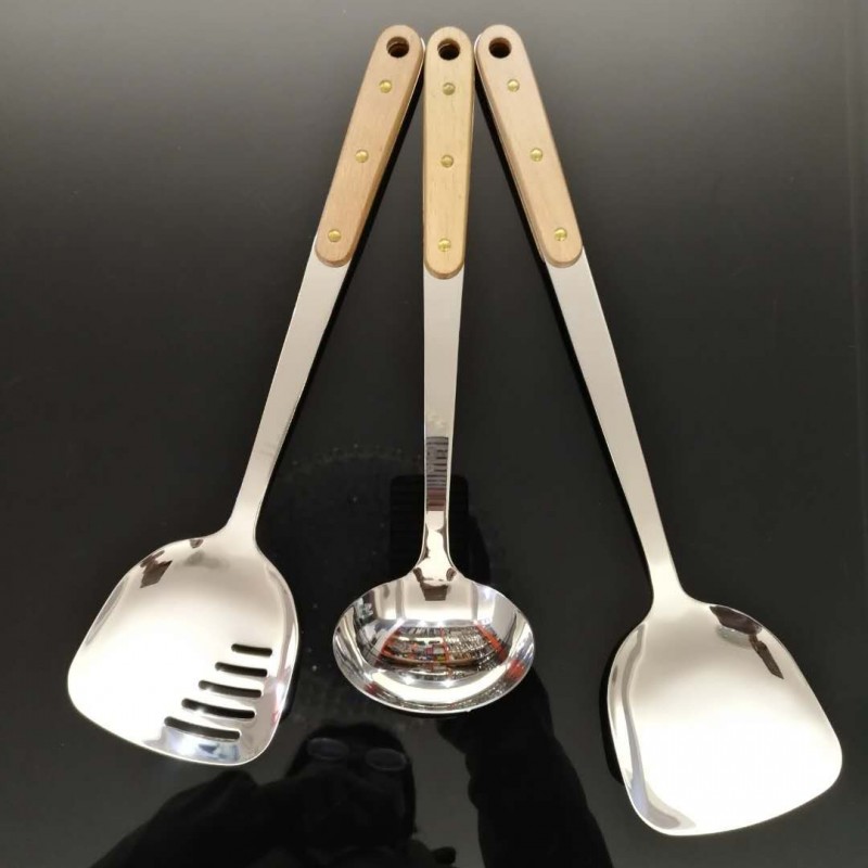 High quality ladle kitchen stainless steel kitchenware wooden handle kitchen tools cooking utensils图5