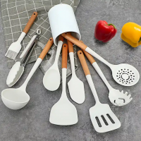 Premium 13pcs Food Grade Ecofriendly Silicone Kitchen Utensils Set With Wood Handle